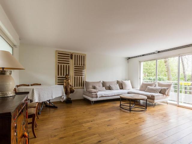 NEUILLY SUR SEINE / ILE DE LA JATTE EXCEPTIONNELLE MAISON 200 M2 HABITABLE / JARDIN ET TERRASSE