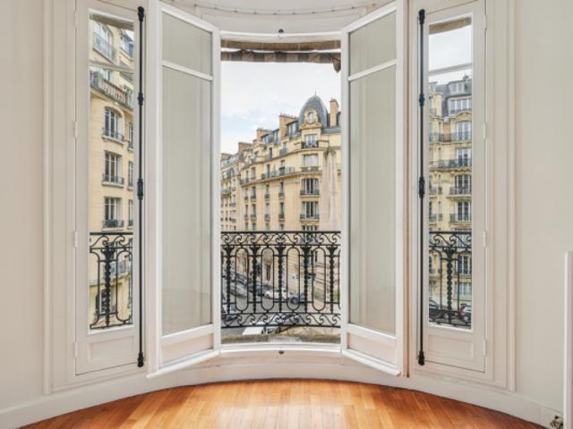 NEUILLY SUR SEINE – SABLONS – APPARTEMENT FAMILIAL ET DE RÉCEPTI