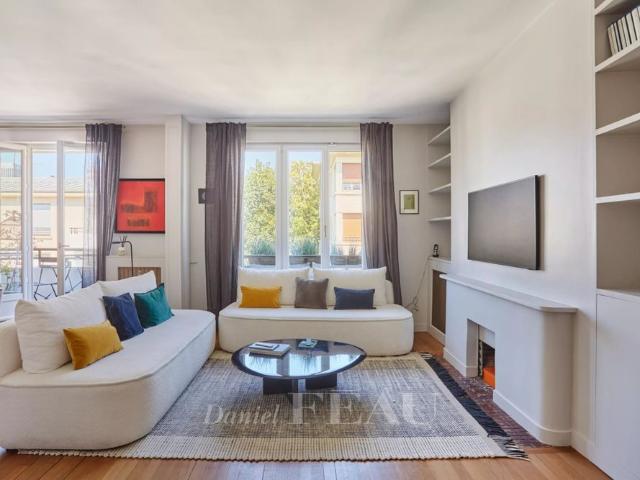 Neuilly sur Seine Saint James