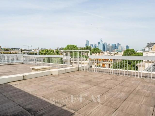 Neuilly Sablons Cinq chambres Terrasse / Full Pasteur