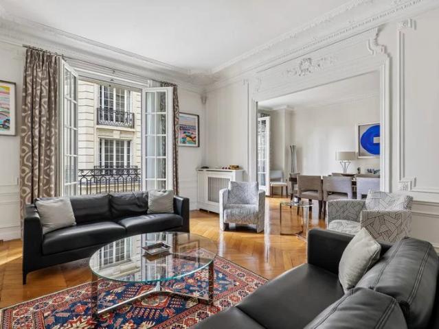 NEUILLY SABLONS: VASTE 4 PIECES DE 120M²