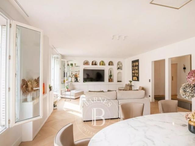 Neuilly Sablonville Appartement rénové 3 chambres sectorisé Pasteur