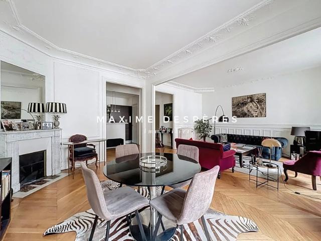 Neuilly Saint James 2 Chambres charme de l'ancien