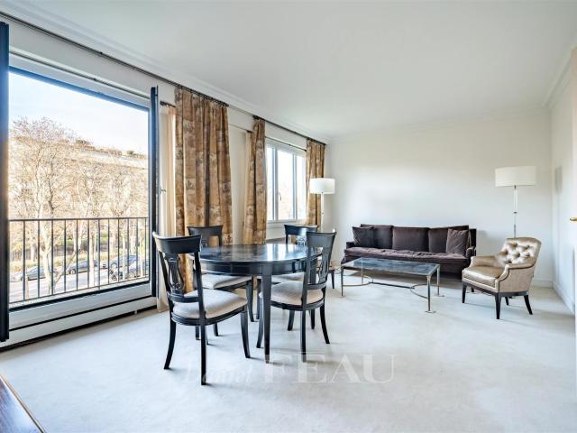 Neuilly Saussaye/Perronet Deux pièces 47m² Neuilly sur Seine