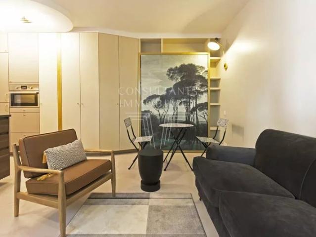 NEUILLY/SAINT JAMES