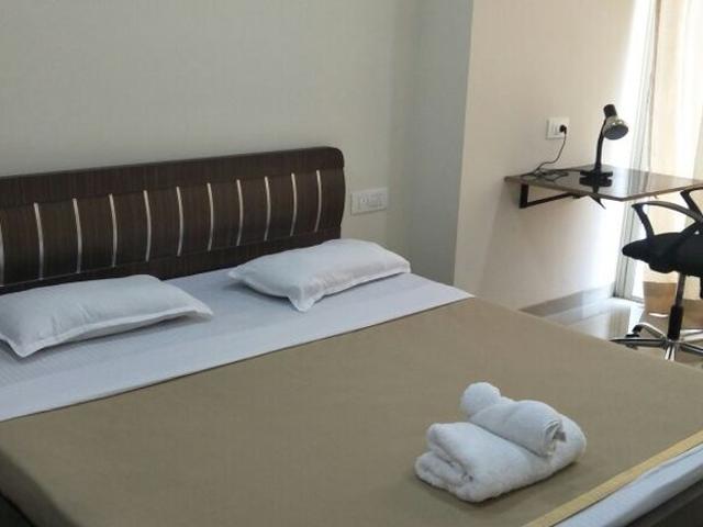 Neumec Chandelier Court 3 Bedroom 2121 Sq. Ft. Apartment in Worli Mumbai Listing ID: #9028