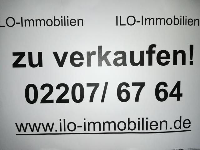 Neusserstraße schicke 3 Zimmerwohnung mit Balkon
