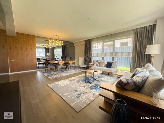 NEVA LIFE ALACAATLI %40 PEŞİNATLA 220 m LÜKS 4+1 DAİRELER