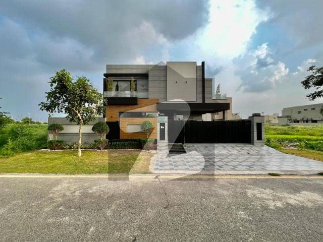 Never seen before 1 kanal ultra modern villa for sale in dha phase 7