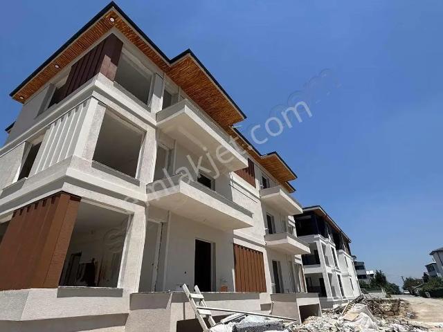 Neviyede Sıfır 2+1 95 M² | Yerden Isıtma | Ara Kat | Önü Açık