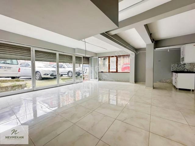 Nevmekan'dan Merkezi Konumlu Yeni Binada 80m2 Kiralık Dükkan