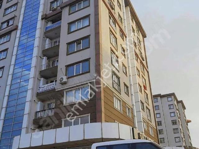 Nevport Kaymakamlığın Karşısında