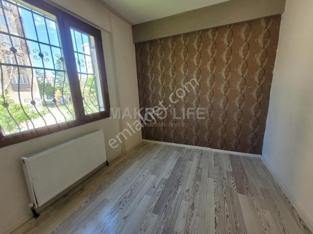 Nevruz Park Civarı Satılık 1+1 Daire