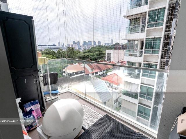 Newton Edge D9, Apartment