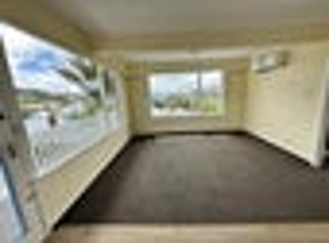 Newtown, 1 bedroom, $480 pw
