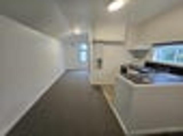 Newtown, 1 bedroom, $425 pw