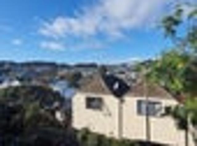 Newtown, 1 bedroom, $525 pw