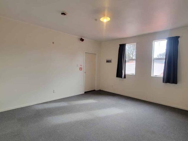 Newtown 2 bedroom apartment