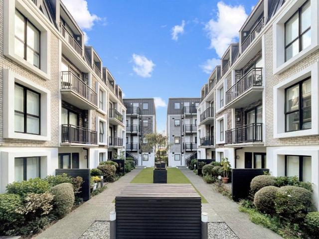 newtown, 2 bedrooms