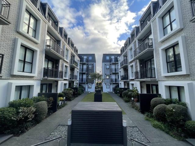 newtown, 2 bedrooms