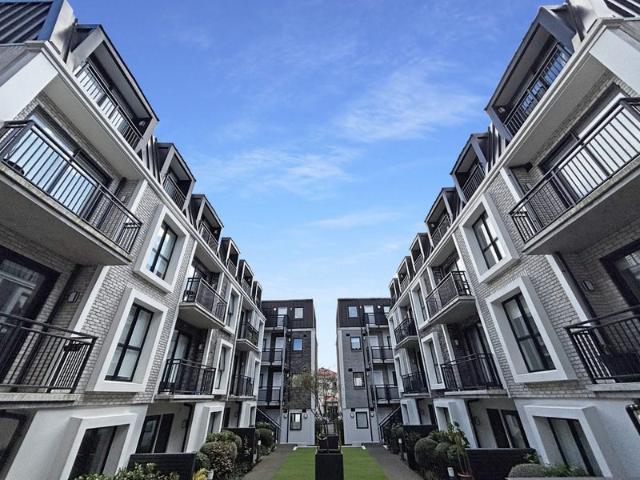 Newtown, 2 bedrooms
