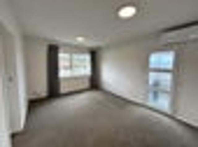 Newtown, 2 bedrooms, $580 pw
