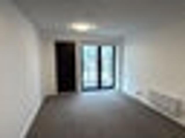 Newtown, 2 bedrooms, $630 pw