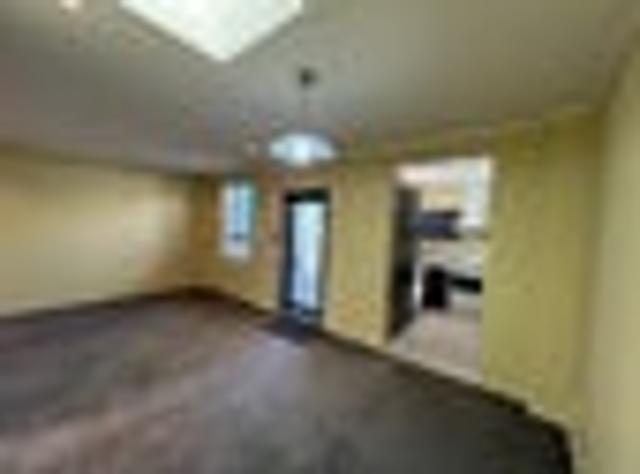 Newtown, 2 bedrooms, $600 pw