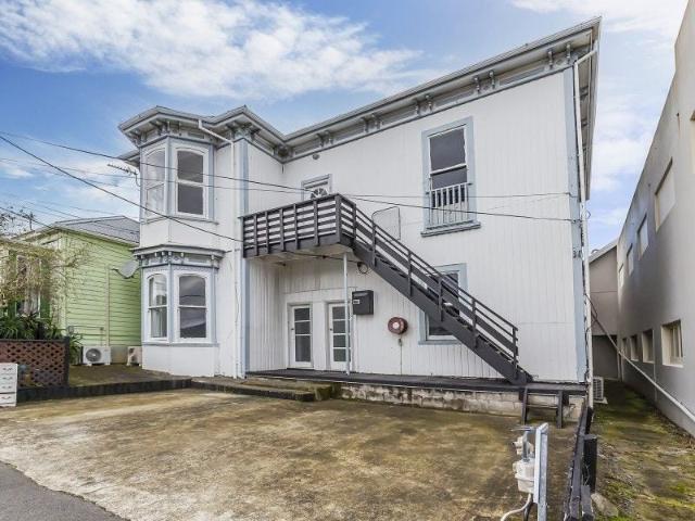 Newtown, 3 bedrooms
