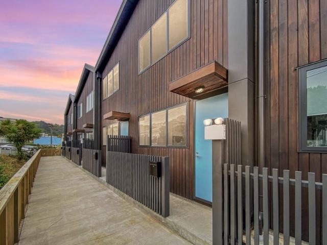 newtown, 3 bedrooms