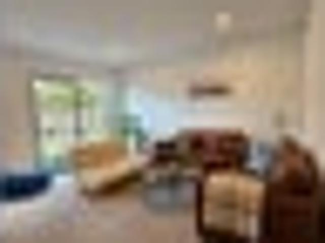 Newtown, 4 bedrooms, $1000 pw