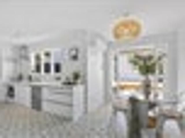 Newtown, 5 bedrooms, $1050 pw