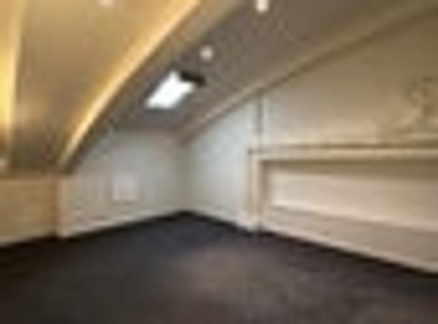 Newtown, 5 bedrooms, $750 pw
