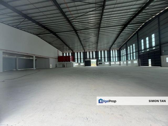New 3 Storey Detached Warehouse Corner Lot For Rent