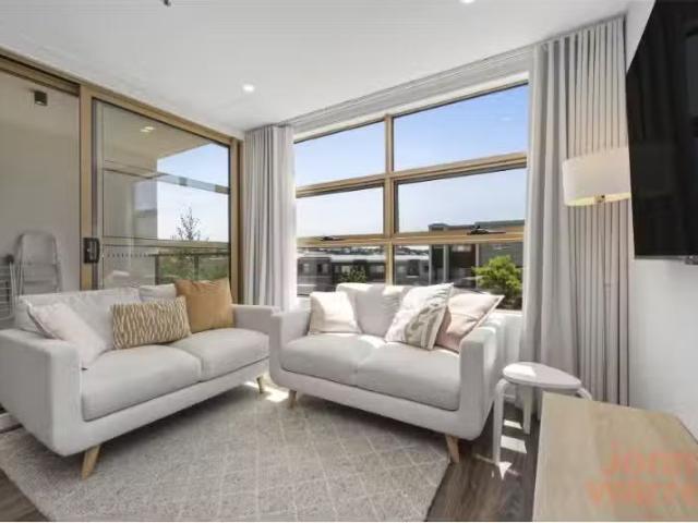 Cozy 109/43 Arthur Blakeley Way, Coombs Apartment for rent Li.