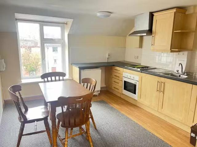 Deal! 10b Duke Street