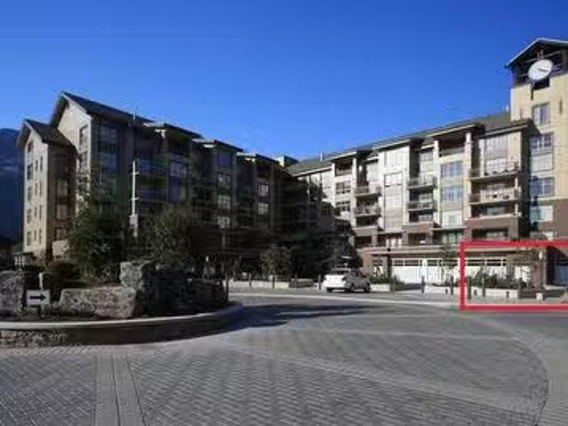 Deal! 1241 Village Green Way, Squamish, BC, V8B 0R7 commerci.