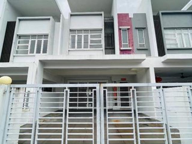 New 25 Storey Terrace House Semanja Park Kajang