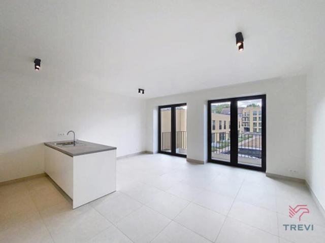 New 2 bedroom apartment in an ideal setting