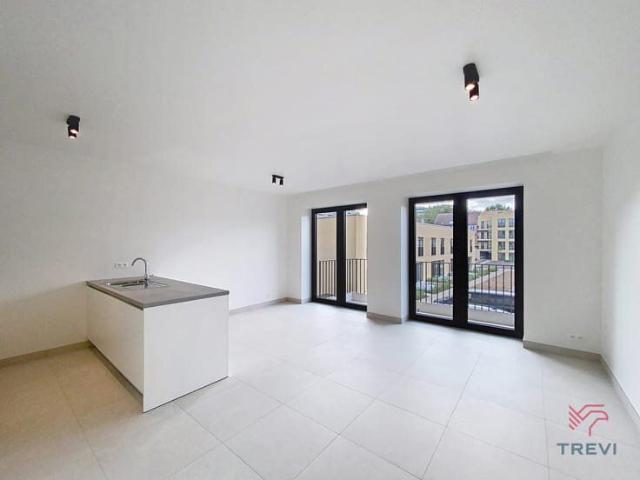 New 2 bedroom apartment in an ideal setting