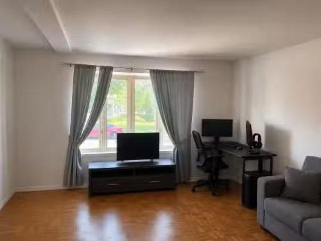 New 2 BR 76 83E Avenue, Montréal Rivière Des Prairies/Pointe.