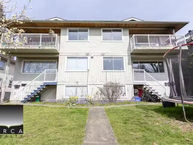 New 2 BR 1/2 Duplex for rent in North Vancouver, North Vancouv.