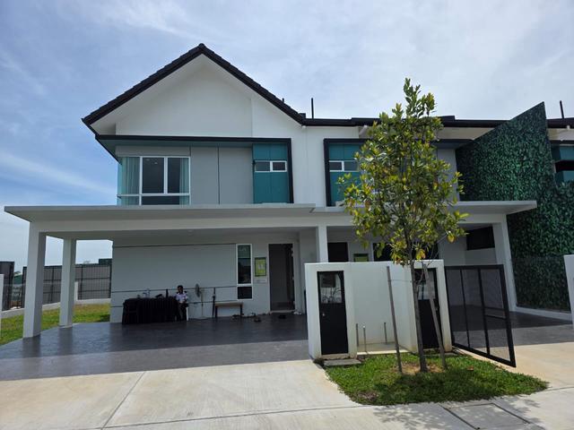 New 2 storey terrace house at Puncak Alam