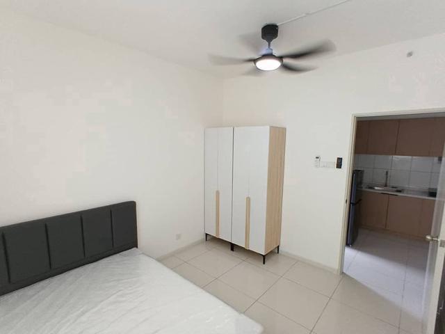 NEW 2ROOM Horizon Suites Sunsuria Kota Warisan KLIA Sepang Parking