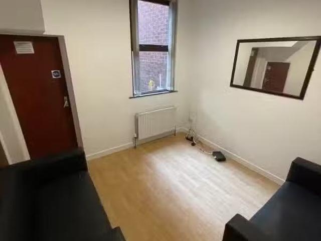 Rental! 42 Ava Street