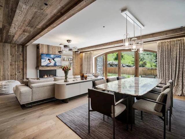 Rare Luxury Residence in Val d'Isère ? 4 Bedrooms, 4 bathrooms, Direct Slope Access
