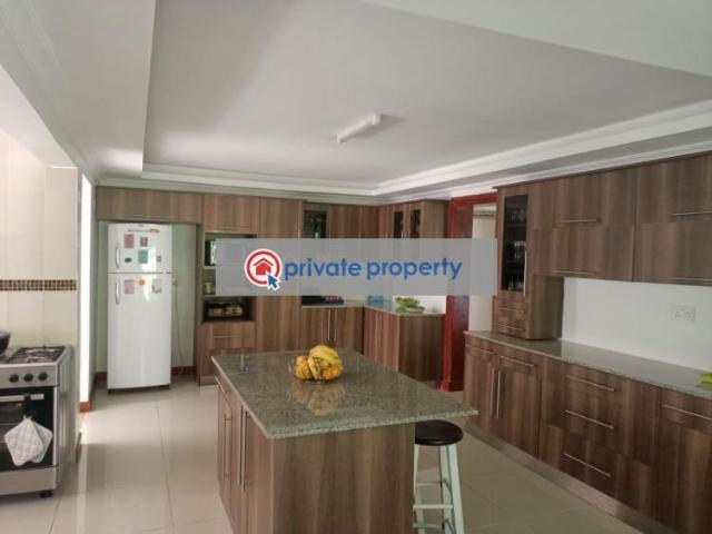 New 4 Bedrooms All Ensuite Bungalow With Dsq On Quarter Acre