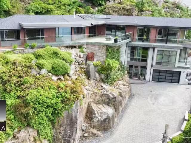 New 4 BR House for rent in West Vancouver, West Vancouver, 513.