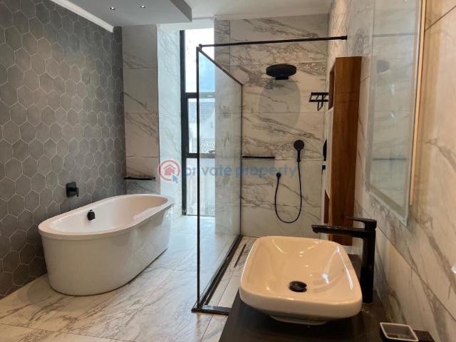 New 5 Bedroom House All Ensuite With Dsq/pool/gym In Loresho