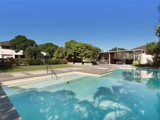 Rental! 61 Wyandra Crescent, Murarrie, QLD 4172